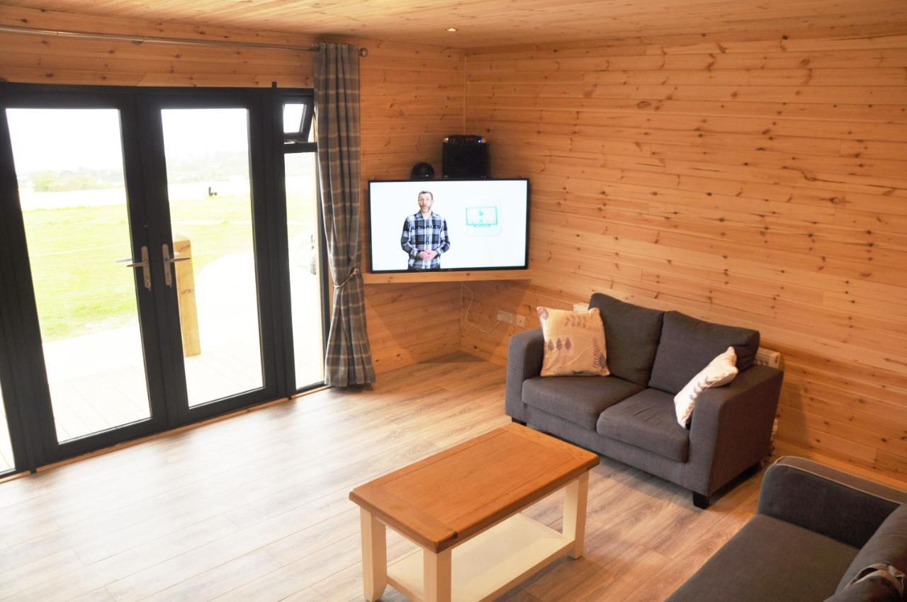 Foyle View Cabin Greencastle  Exterior foto